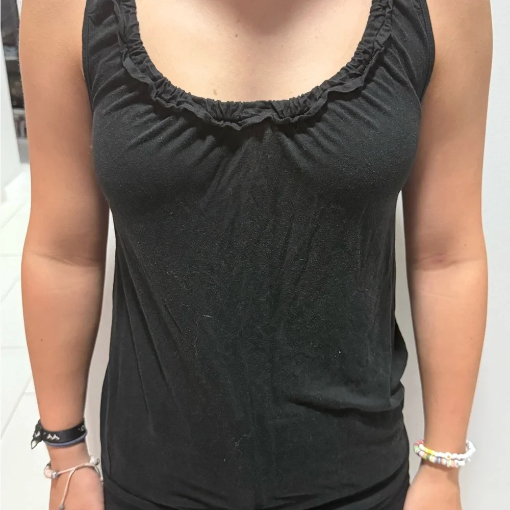 LOFT Black Ruffle Neck Tank Top - Picture 1 of 6